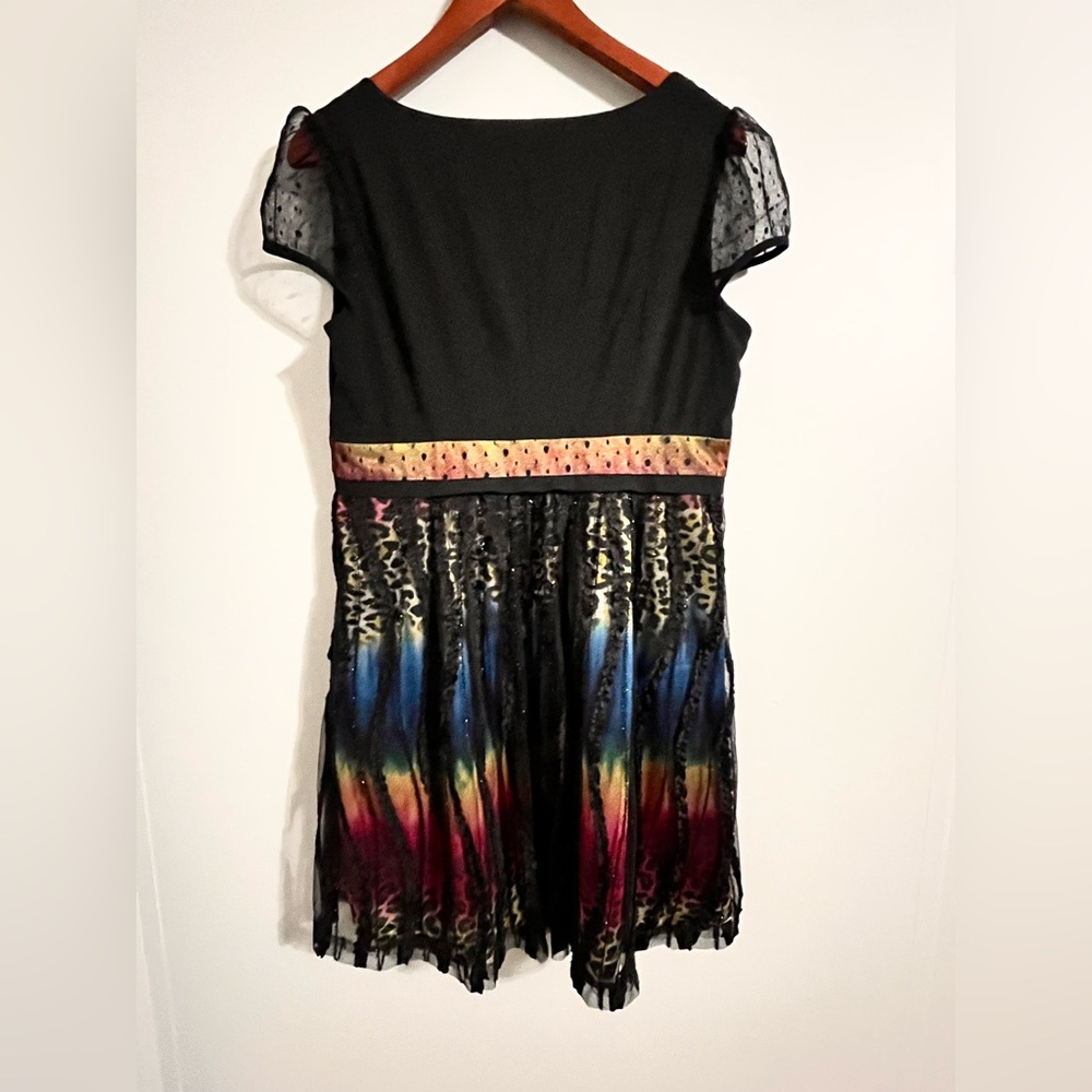 Collection Party Dress - Picture 11 of 12